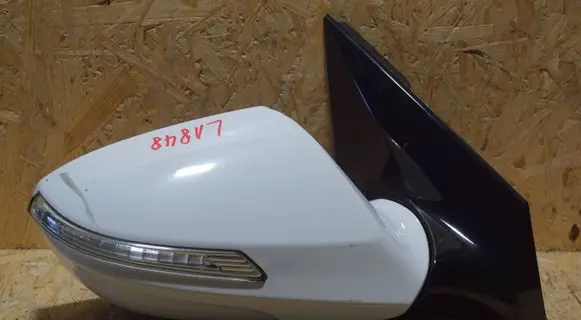 Hyundai i40 Front door electric wing mirror