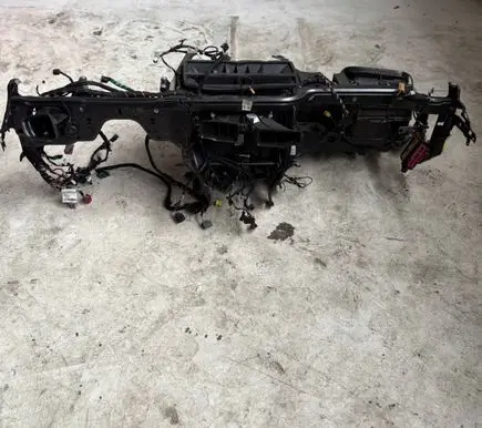 Audi A7 S7 4K8 Dashboard cross member/frame bar 
