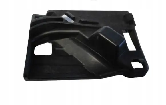 Mercedes-Benz C W205 Front bumper mounting bracket A2058853823