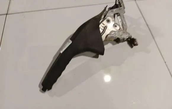Skoda Octavia Mk2 (1Z) Handbrake/parking brake lever assembly 1Z1711303