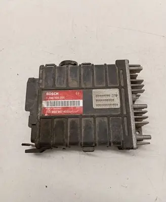 Volkswagen PASSAT B4 Engine control unit/module 855907403 0280000701