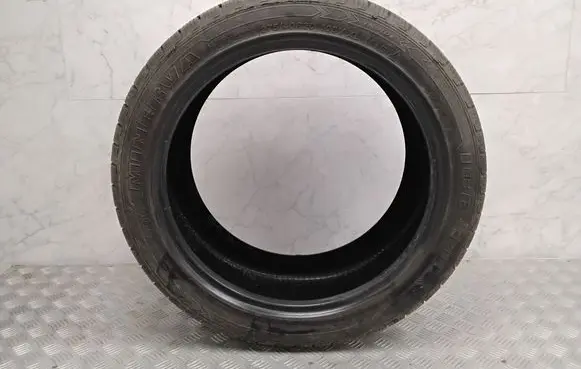 Audi A8 S8 D5 R20 summer tire 