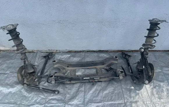 Alfa Romeo Tonale Rear beam 