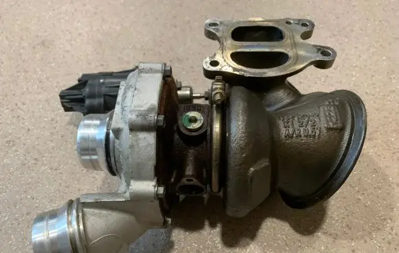 BMW 3 G20 G21 Turbo 9845814