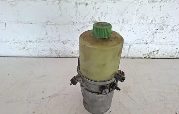 Volkswagen Polo V 6R Power steering pump 6R0423156B