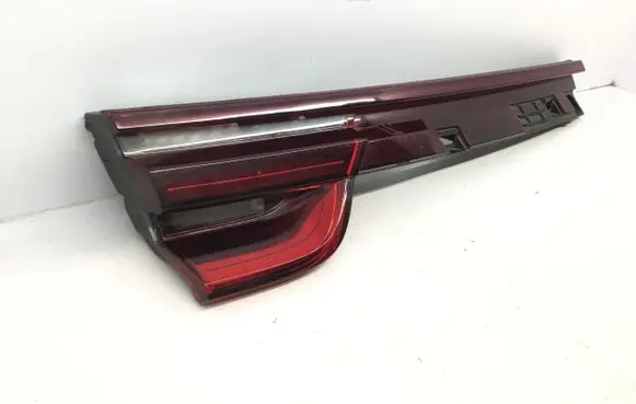 Porsche Panamera (971) Rear/tail lights 971945207E