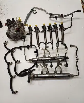 Land Rover Range Rover Velar Fuel injection system set 0445010821 0445117 0445216048