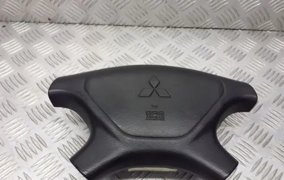Mitsubishi Carisma Steering wheel airbag MR449293