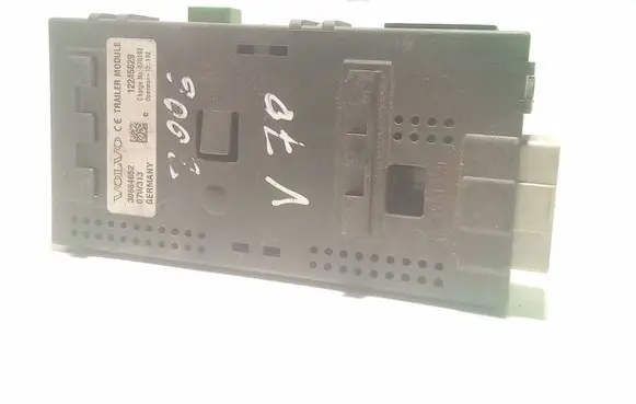 Volvo V70 Tow bar trailer control unit/module 30664652 12245629