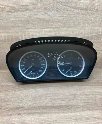 BMW 5 E60 E61 Speedometer (instrument cluster) 6942944 110080213