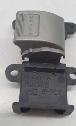 Honda CR-V Electric window control switch M20013