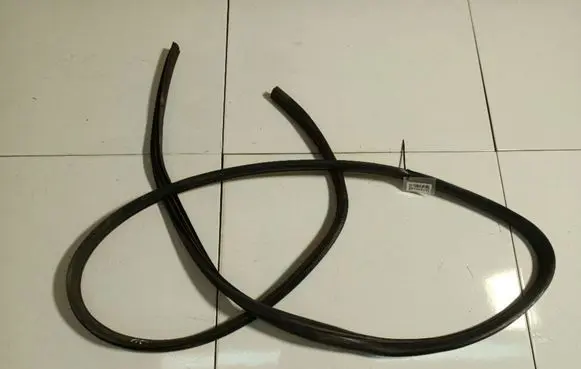 Ford S-MAX Rubber seal front coupe door 