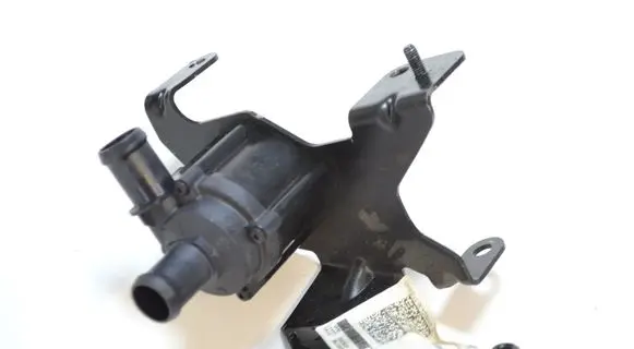 Audi A5 8T 8F Electric auxiliary coolant/water pump 06H121601 4M0819025E