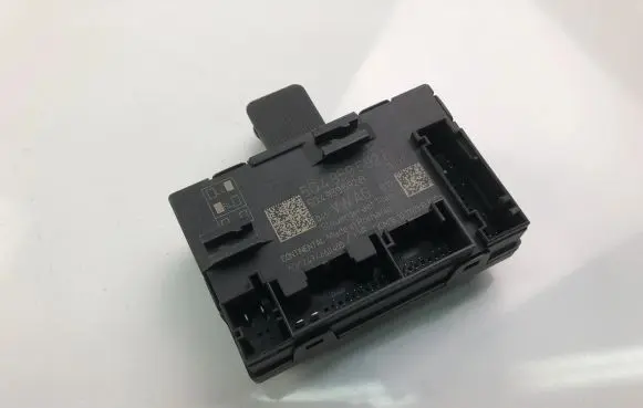 Volkswagen Golf VII Other control units/modules 5Q4959592E