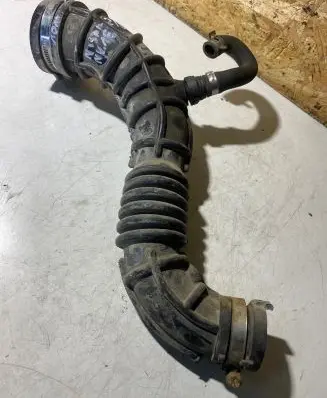 Nissan NV200 Air intake hose/pipe 8200500383