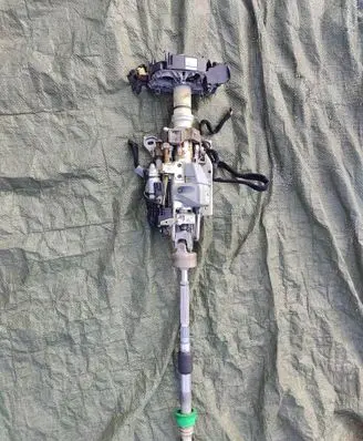 BMW 5 E60 E61 Steering wheel axle 6774626