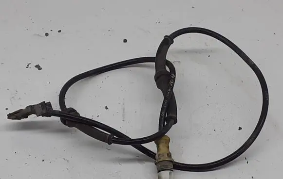 Renault Megane II ABS rear brake sensor 8200043135