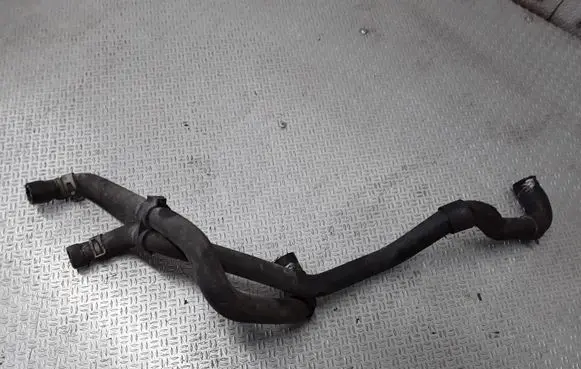 Nissan Primera Engine coolant pipe/hose