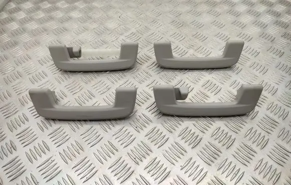 Volkswagen Golf VIII A set of handles for the ceiling 5H0857607B 5H0857643B