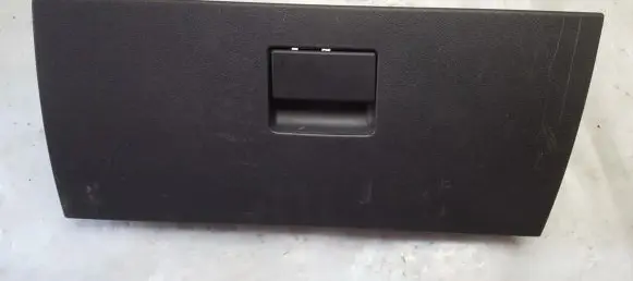 Dodge Journey Glove box