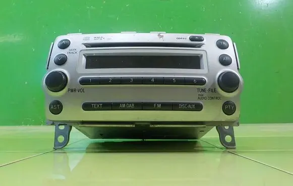 Toyota Urban Cruiser (XP110) Radio/CD/DVD/GPS head unit 8612052580