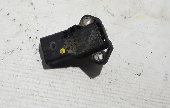 Volkswagen Caddy Air pressure sensor 03G906051