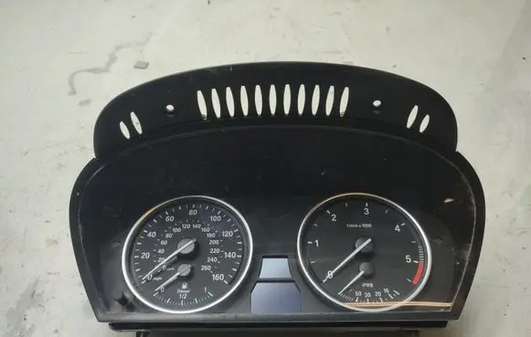 BMW 5 E60 E61 Speedometer (instrument cluster) 9194890
