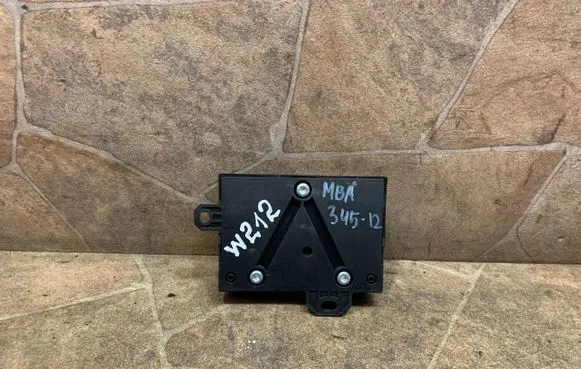 Mercedes-Benz E W212 Fuel injection pump control unit/module A2129000306