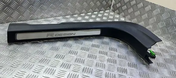 Volvo S90, V90 Front sill trim cover 31377617