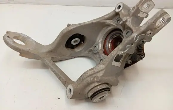 Porsche Macan (95B) Rear wheel hub 8R0505436C