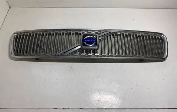 Volvo S40, V40 Front grill 30803302 30621133