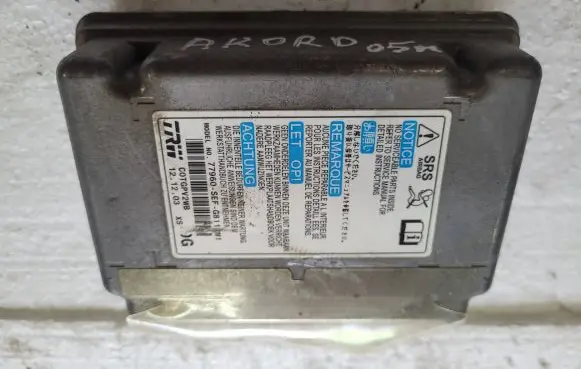 Honda Accord Airbag control unit/module 77960SEFG811M1 121203 C0TGPV2WB