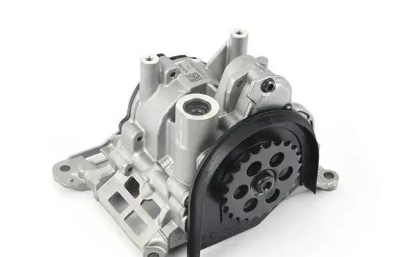 BMW 3 F30 F35 F31 Oil pump 11417823009 7823009 8000061