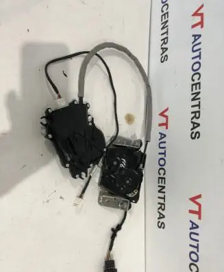 BMW X6 F16 Loading door lock 