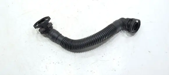 Volkswagen PASSAT B7 Breather hose/pipe 03L103493AE