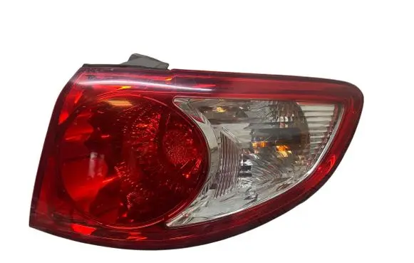 Hyundai Santa Fe Rear/tail lights 924022B000