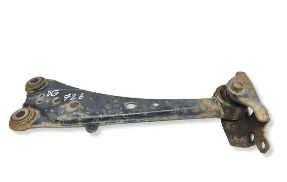 Toyota RAV 4 (XA40) Rear control arm 