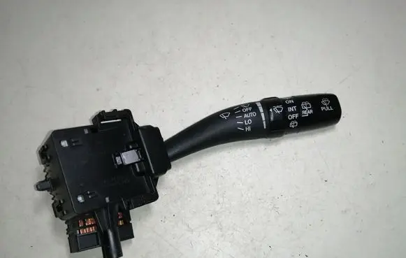 Hyundai Santa Fe Wiper control stalk 202004726