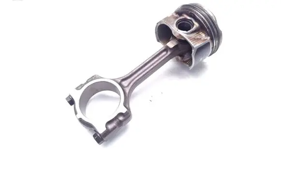 Nissan Qashqai Piston with connecting rod HR13DDT