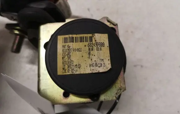 Mazda 3 I Rear seatbelt 602499800