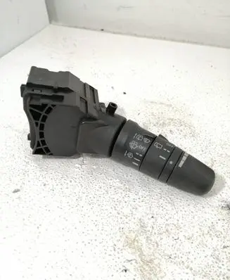 Nissan Primera Wiper control stalk 25260AV615