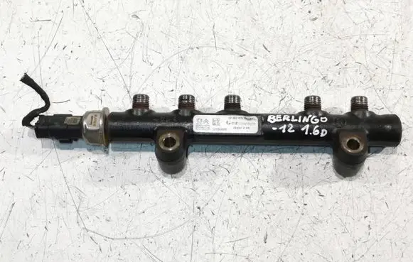 Citroen Berlingo Fuel main line pipe 9685297580 121954560 28497Z01