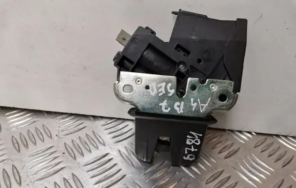 Audi A4 S4 B7 8E 8H Tailgate/trunk/boot lock/catch/latch 4F5827505D