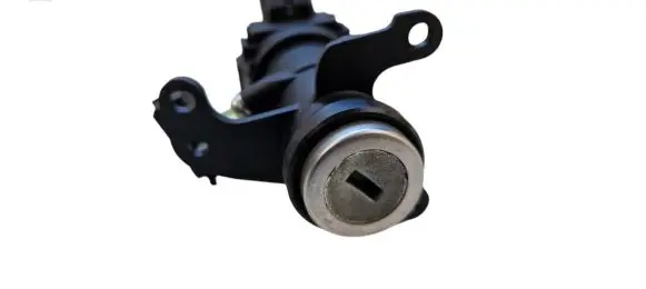 Ford Explorer VI Ignition lock LB5B12A145 LB5B12A145B B736M