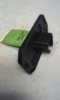 Toyota Avensis T250 Heater blower fan relay R56K1R56K3R36K