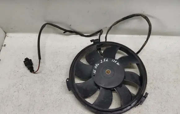 Audi A6 S6 C5 4B Electric radiator cooling fan