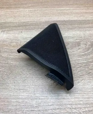 Mercedes-Benz E W212 Front door high frequency speaker A2127200148