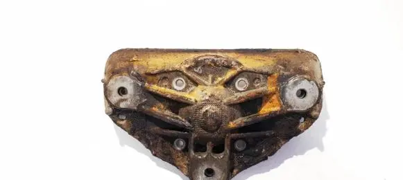 Coil spring mount