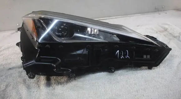 Lexus UX Headlight/headlamp
