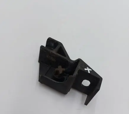 Mini Cooper Roadster R59 Radiator mount bracket 2751341